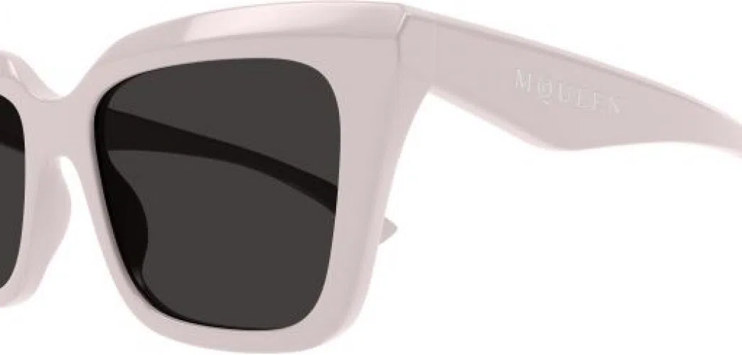 Alexander McQueen AM0473S Sunglasses - view 3
